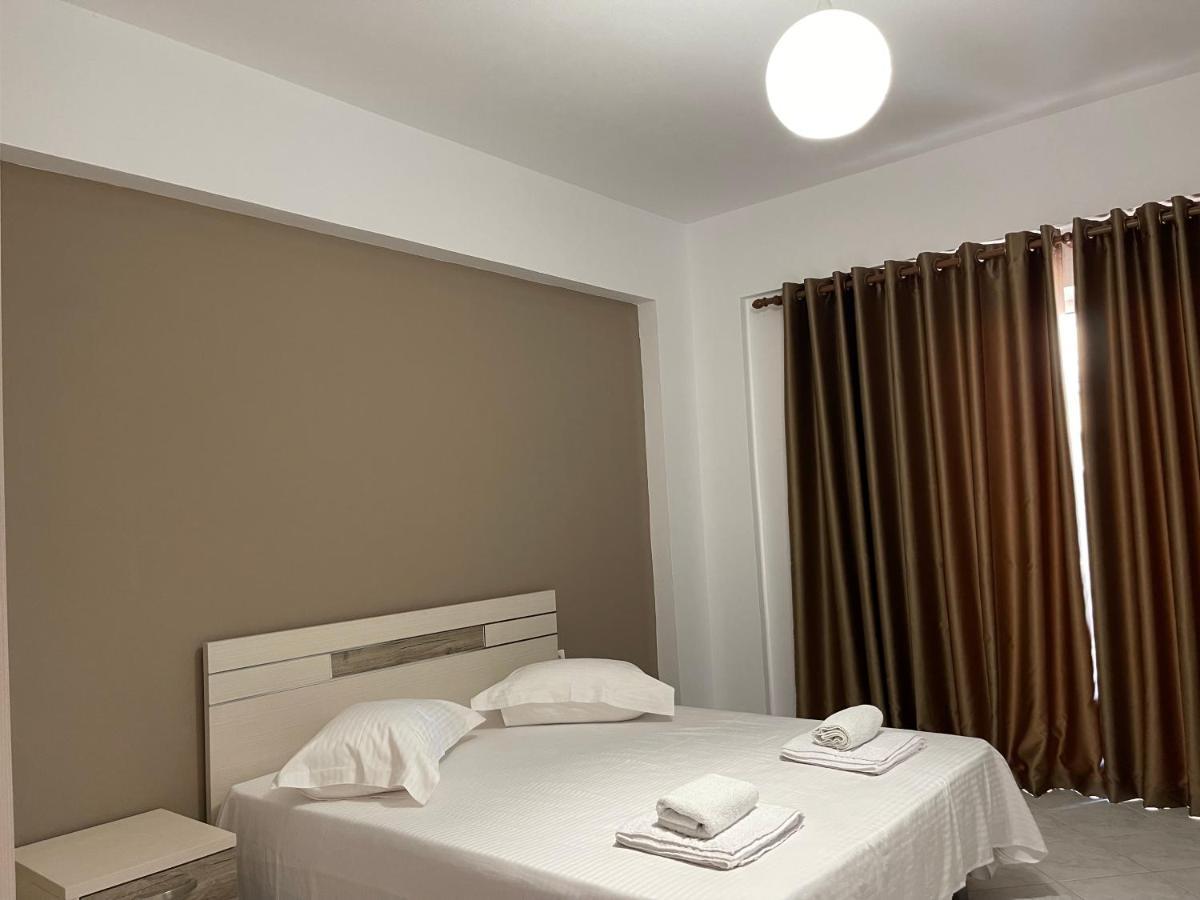 Saranda Inn Rooms & Apartments מראה חיצוני תמונה