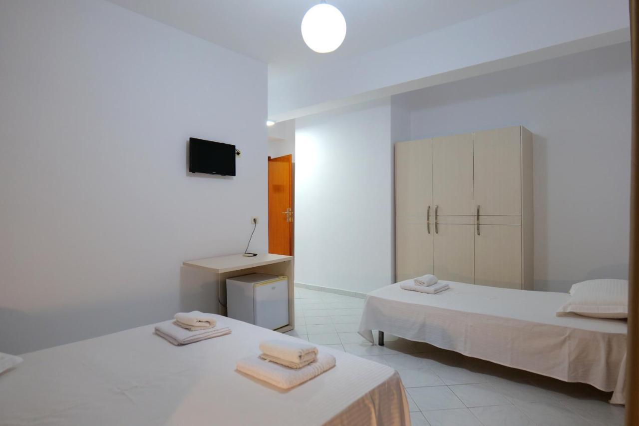 Saranda Inn Rooms & Apartments מראה חיצוני תמונה